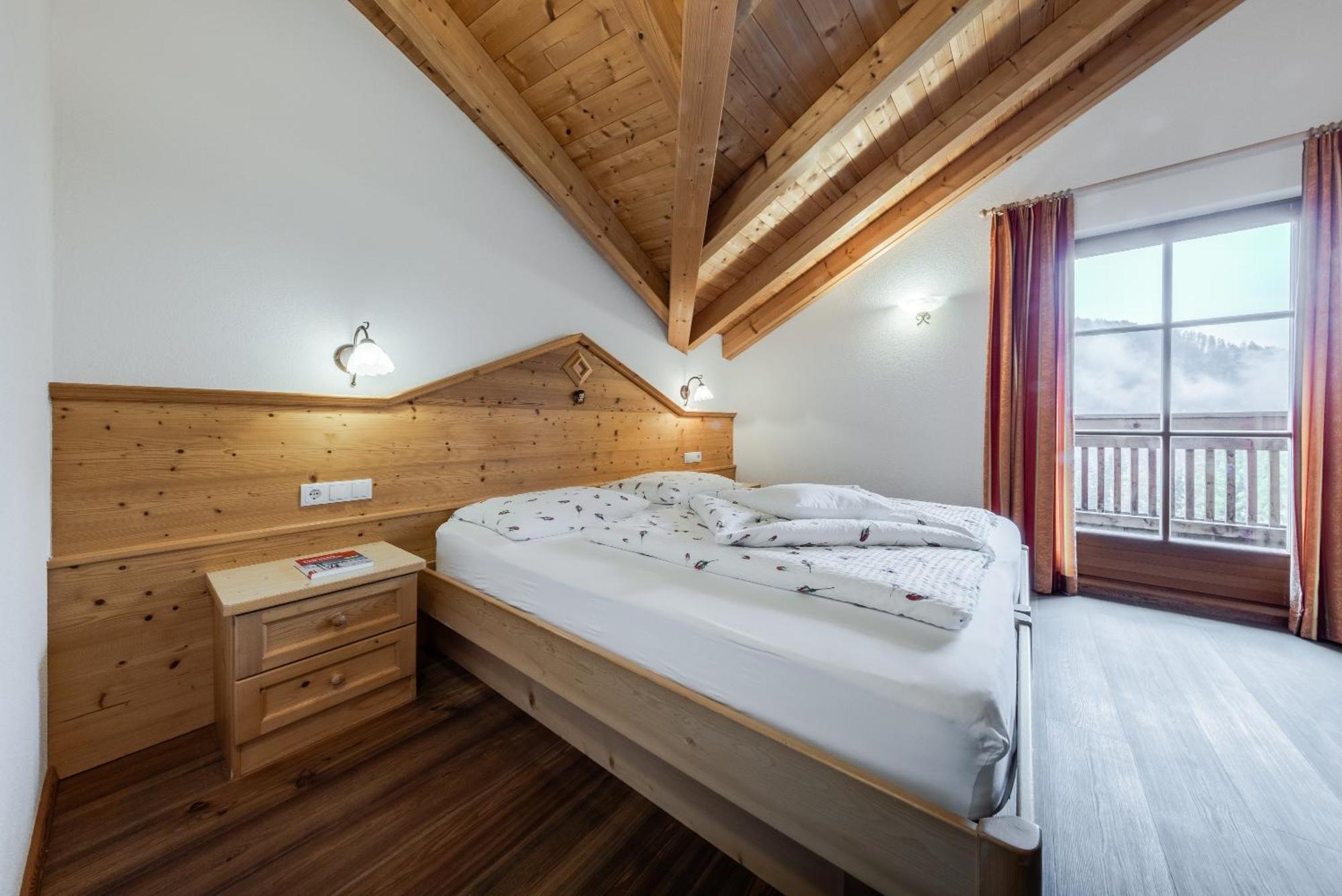 Hotel Pension Odles San Martino in Badia Eksteriør bilde