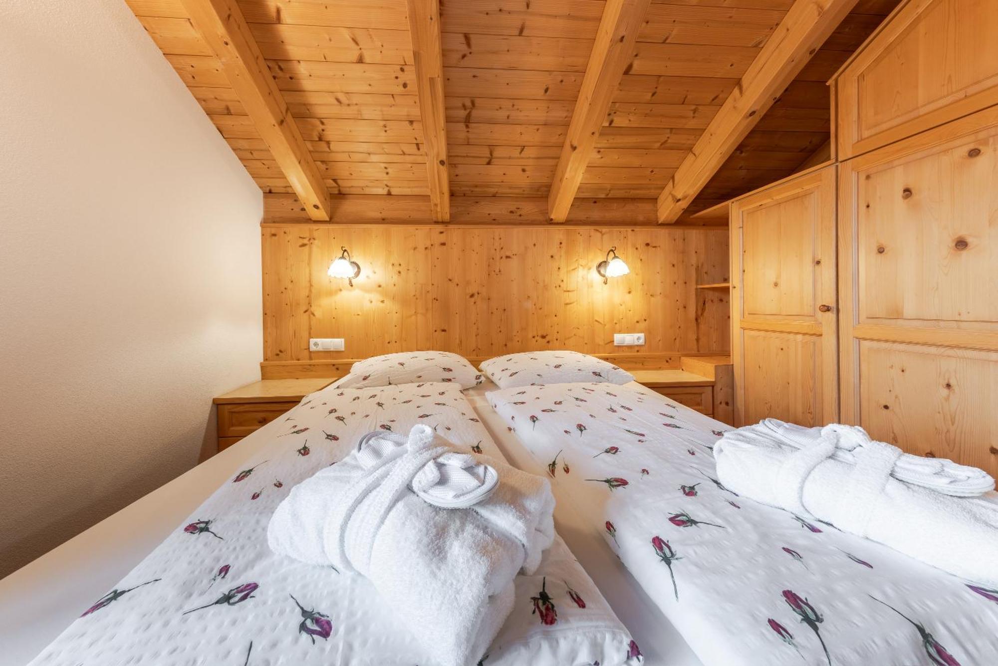 Hotel Pension Odles San Martino in Badia Eksteriør bilde