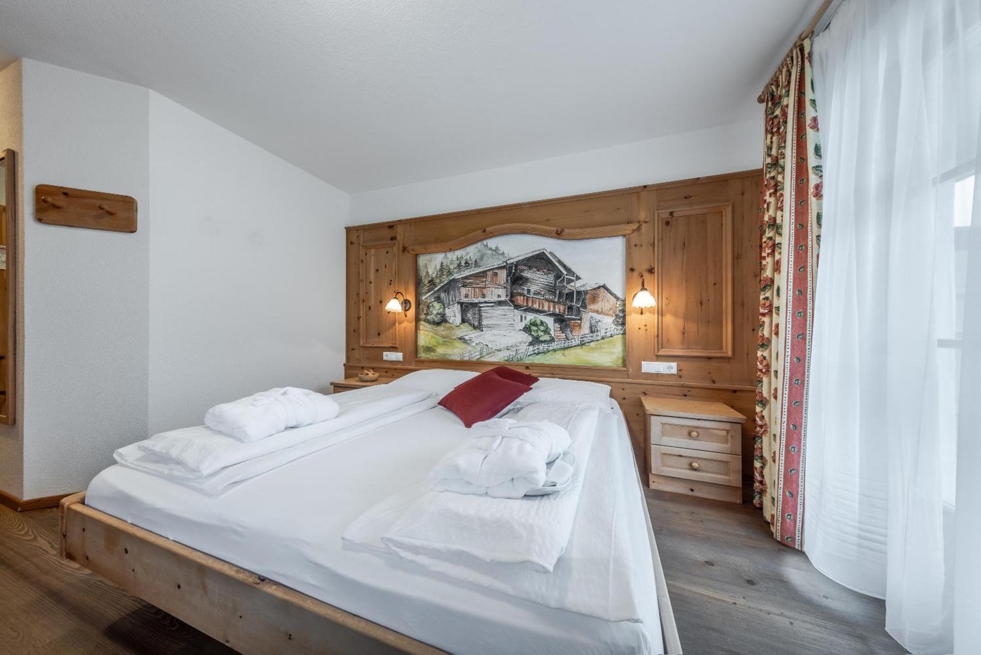 Hotel Pension Odles San Martino in Badia Eksteriør bilde